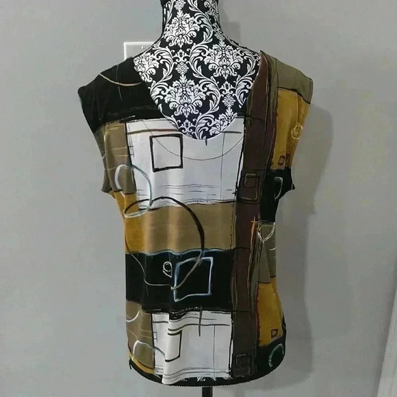 Valentina  top - Picture 2 of 3